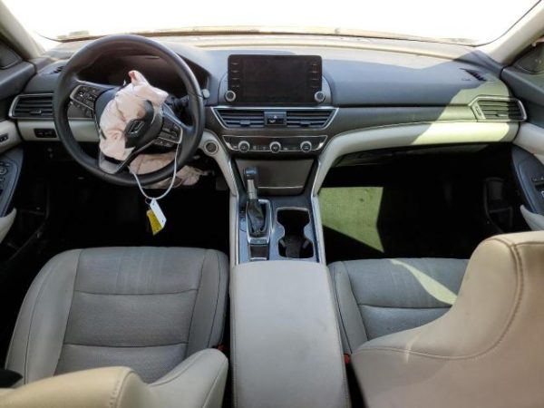 ⁦2018 HONDA ACCORD EXL⁩ - الصورة ⁦9⁩
