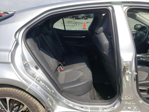 ⁦TOYOTA CAMRY SE⁩ - الصورة ⁦9⁩