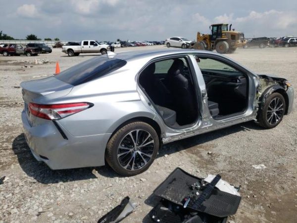 ⁦TOYOTA CAMRY SE⁩ - الصورة ⁦8⁩